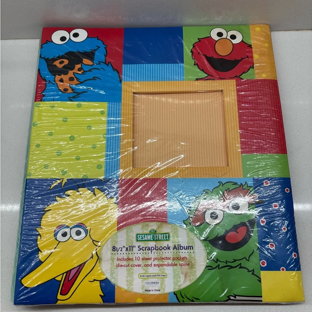 Sesame Street Bright Character Scrapbook Album